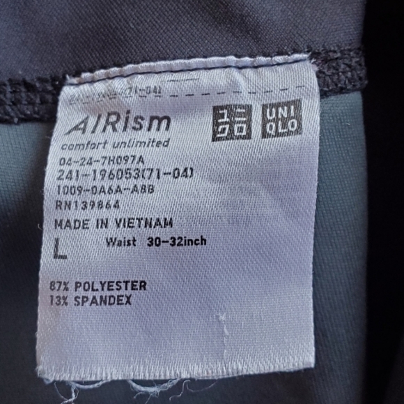 Uniqlo High Waisted Leggings - Picture 11 of 12